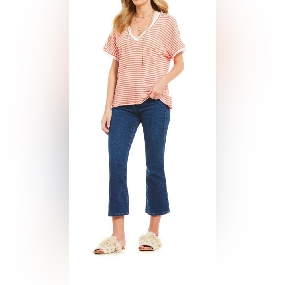 Small- WE THE FREE Linen-blend Coral Striped Oversized Raw Trim T-Shirt - Picture 2 of 10